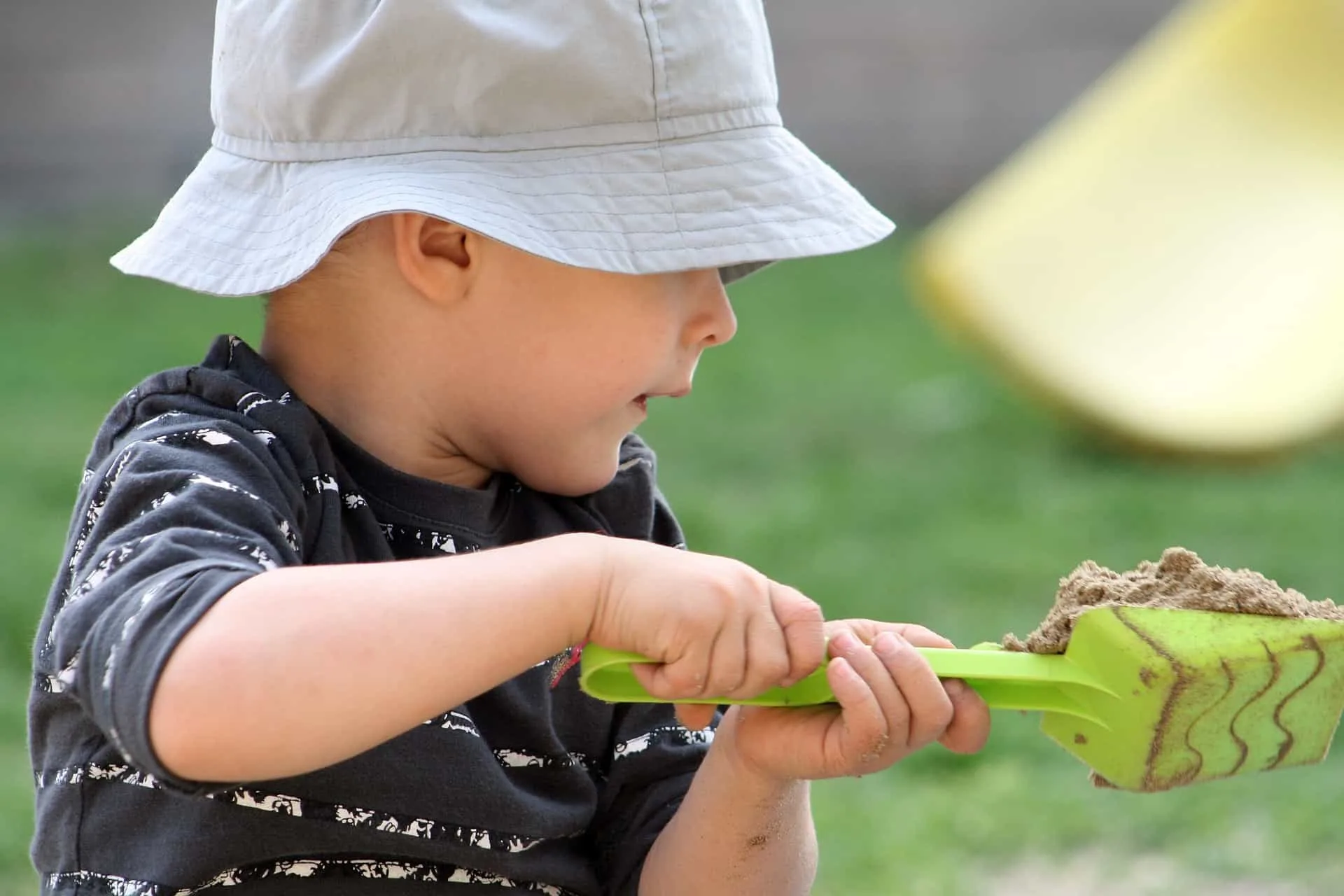 How to Teach Your Toddler In the Sandbox