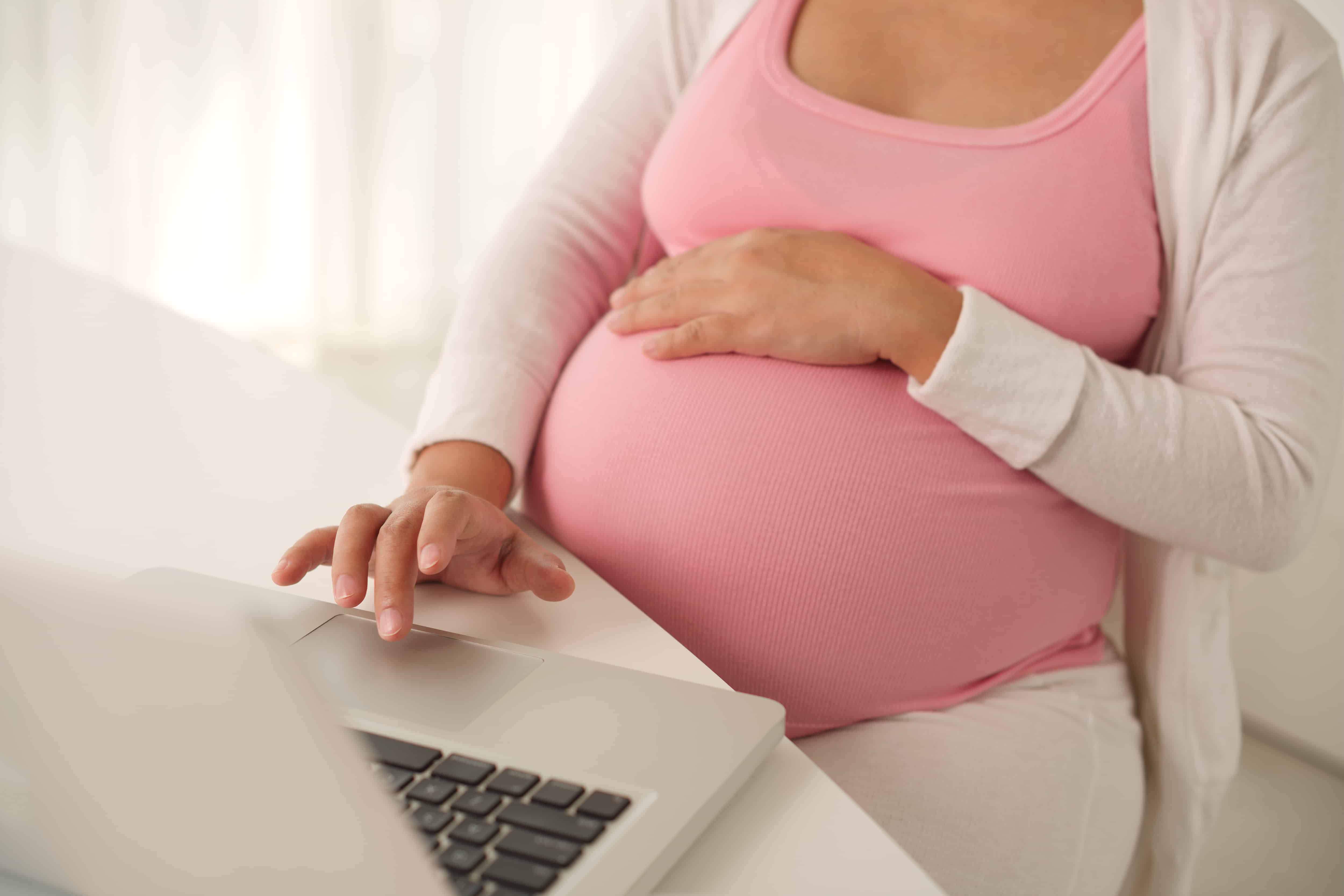 How to prepare your blog for maternity leave